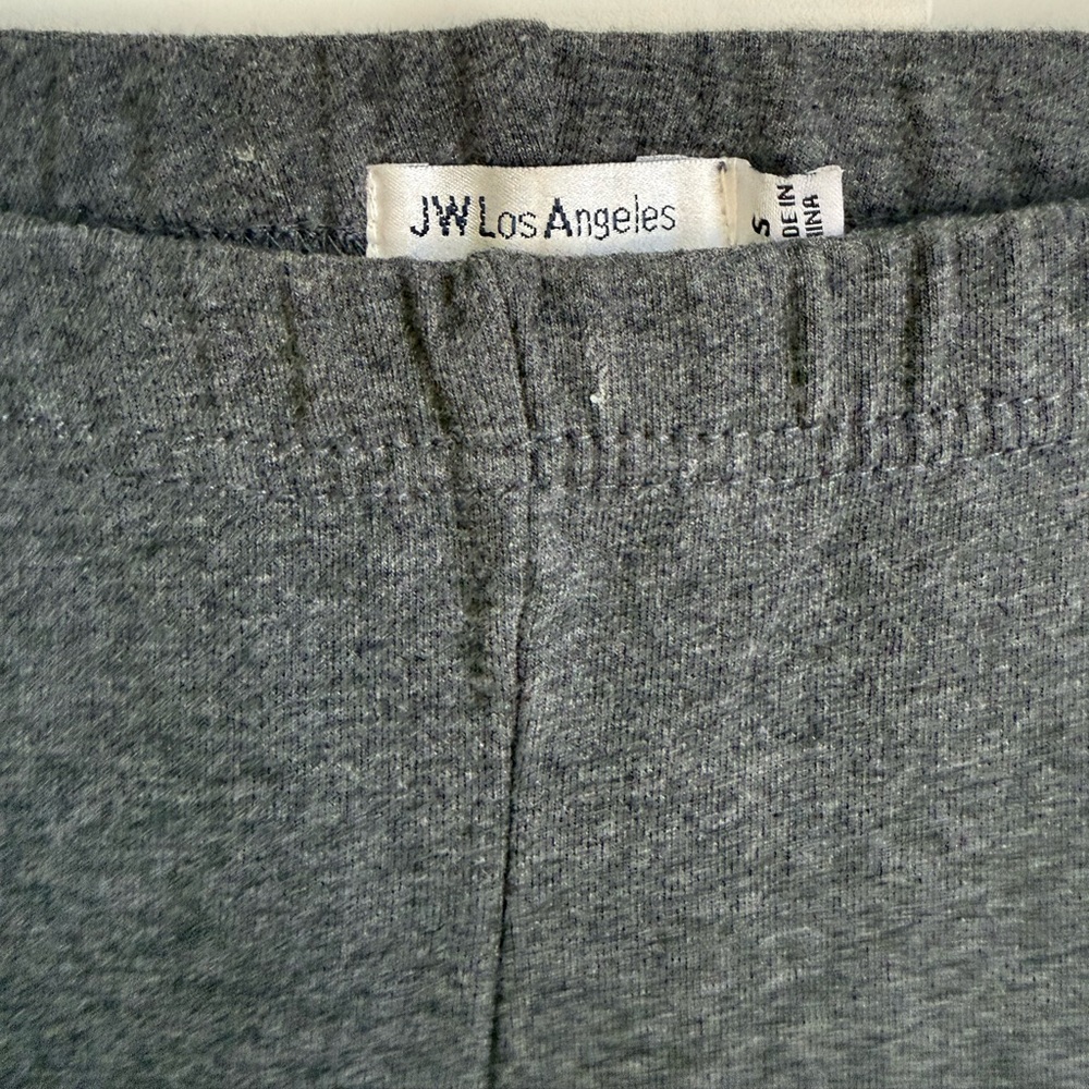 J W Los Angeles Floral Embroidered Knit Leggings Pants Gray Soft Comfy Boho Chic - Picture 9 of 10